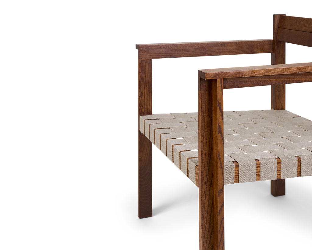 Symmetry Easy Chair | Honey Ash Wood / Oat Fabric