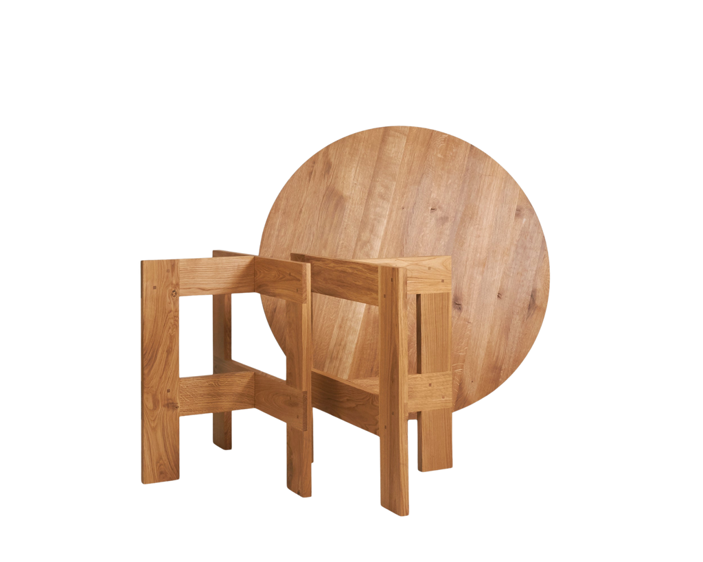 Farmhouse Trestle Table | Natural Oak | 120 Ø Round